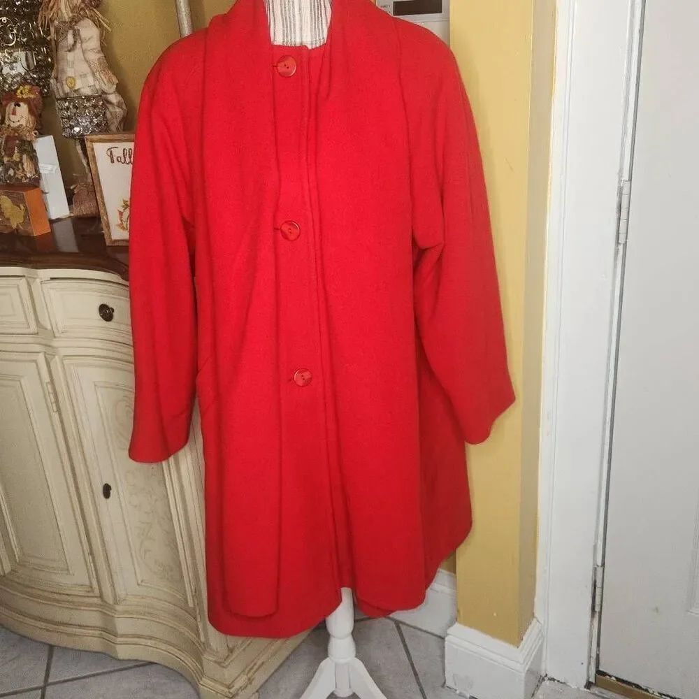 Larry Levine wool blend red long coat women's  Size XL